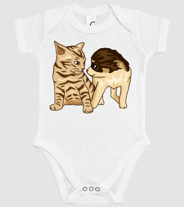 cuplu drăguț câine și pisică model alb pe tricou