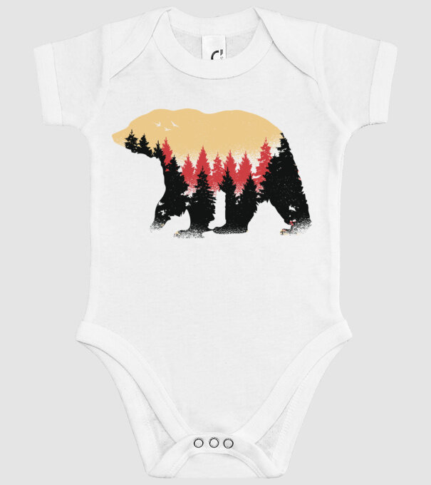 Urs Natură model alb pe tricou