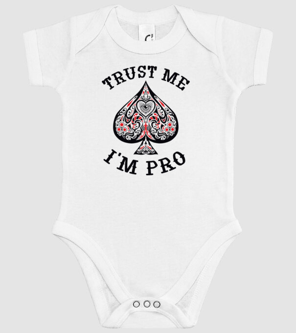 Jucător profesionist de poker model alb pe tricou