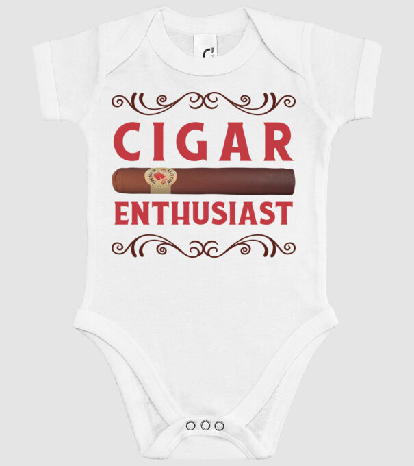Pasionat de trabucuri model alb pe tricou