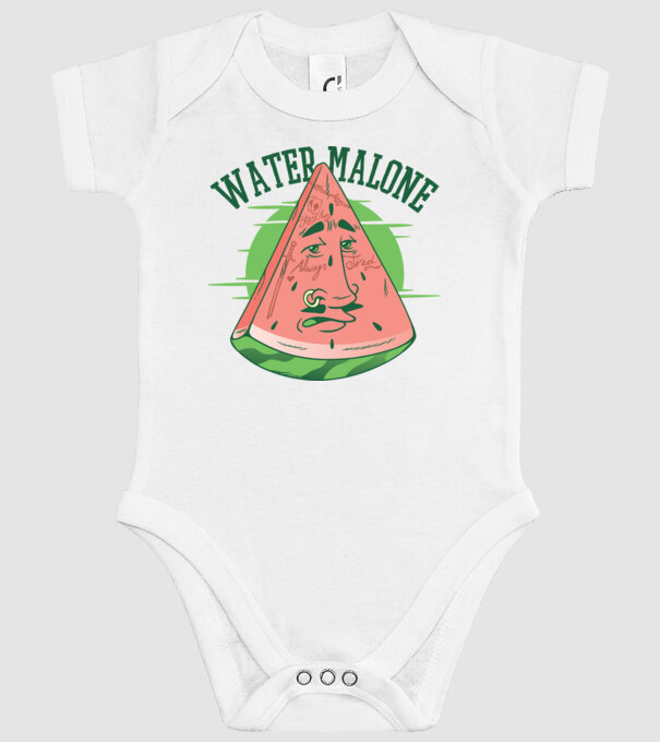 Water Malone model alb pe tricou
