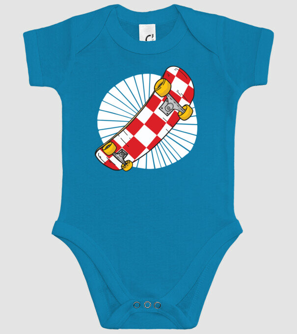 Skateboard model turcoaz pe tricou