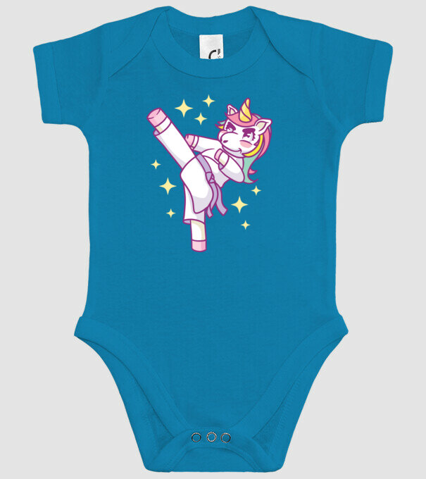 Karate unicorn model turcoaz pe tricou