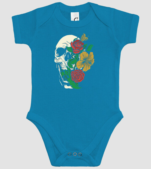 Trandafir craniu model turcoaz pe tricou