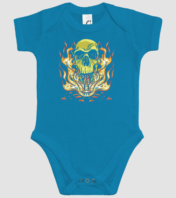 Craniu în flăcări model turcoaz pe tricou