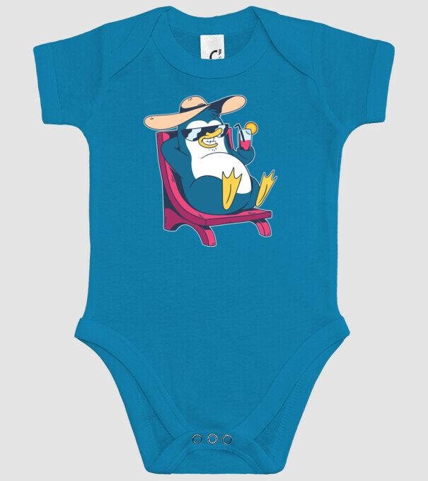 Pinguin cool stă la plajă la mare model turcoaz pe tricou