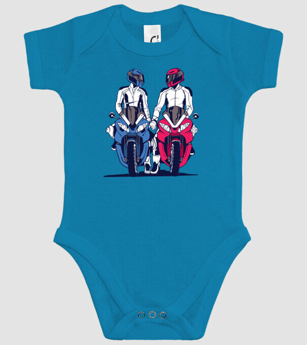 Cuplu de motocicliști model turcoaz pe tricou