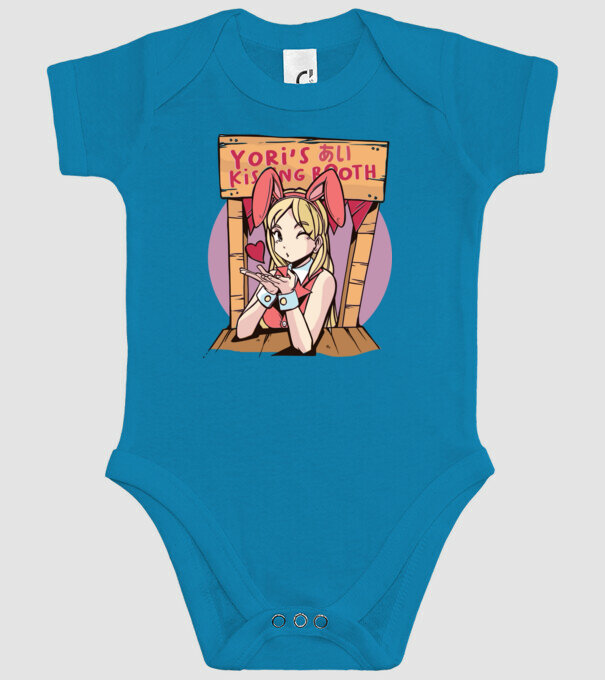 Anime îndrăgostit model turcoaz pe tricou
