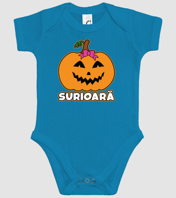 surioară model turcoaz pe tricou