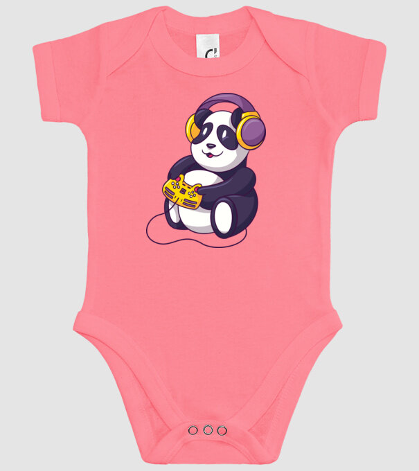 Gamer Panda model roz pe tricou