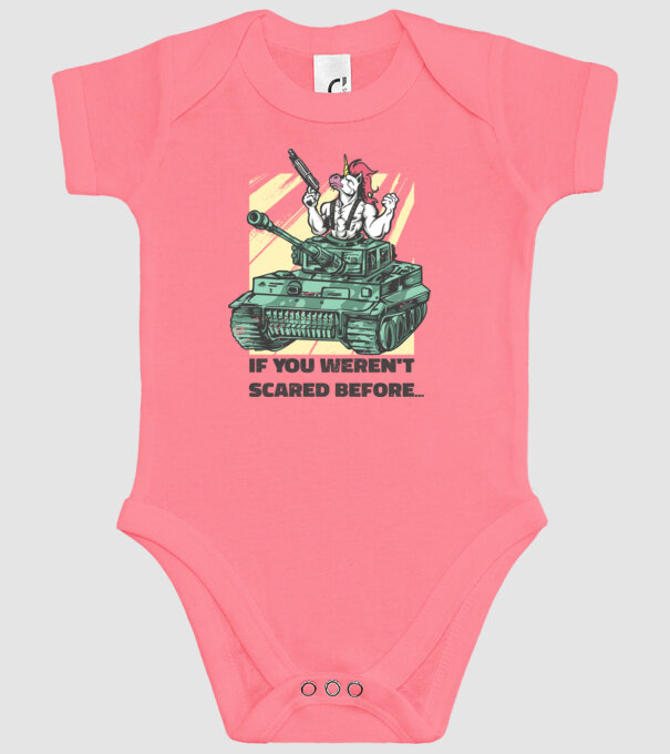 Unicorn Tanc model roz pe tricou
