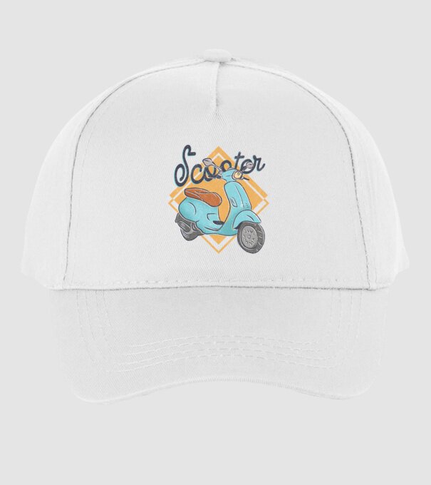 Scooter model alb pe tricou