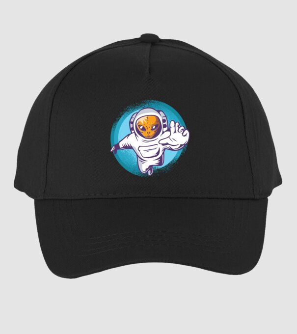 Alien Astronaut model negru pe tricou