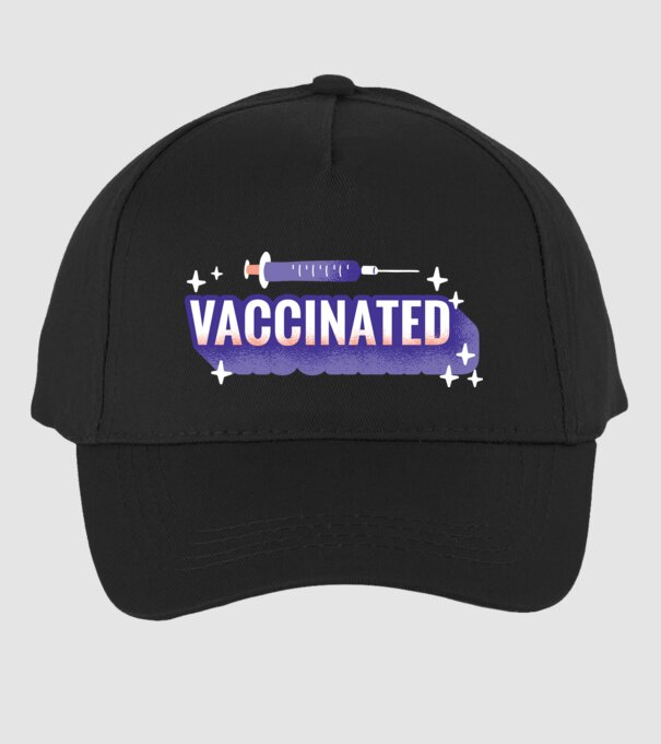 Vaccinat model negru pe tricou
