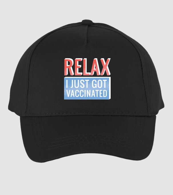 Fii calm, sunt vaccinat model negru pe tricou