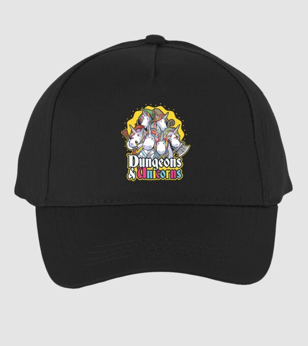 Dungeons and Unicorns model negru pe tricou