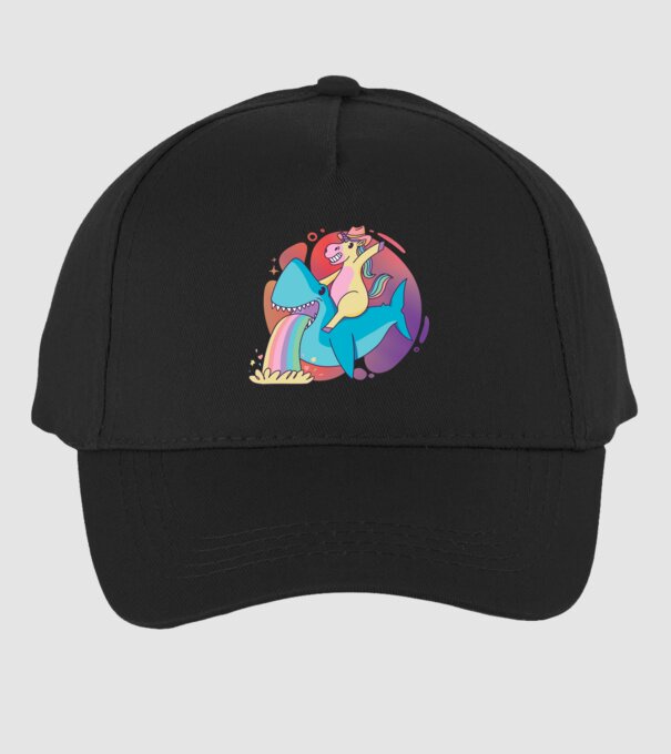 Unicorn pe rechin model negru pe tricou