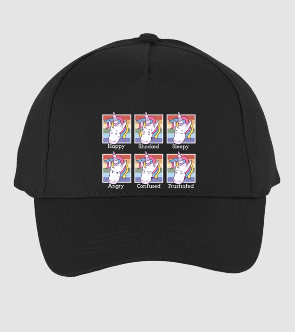Capete de unicorn model negru pe tricou