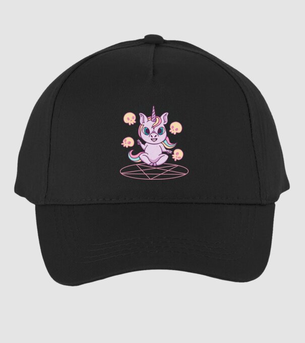 Unicorn invocare model negru pe tricou