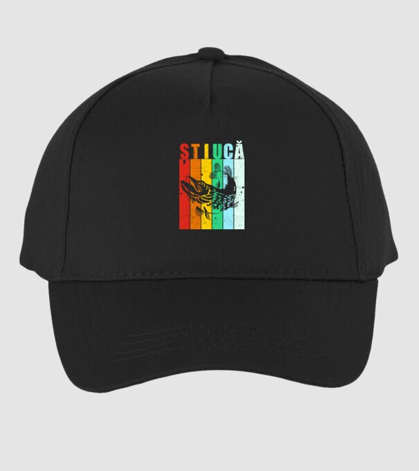 știucă model negru pe tricou
