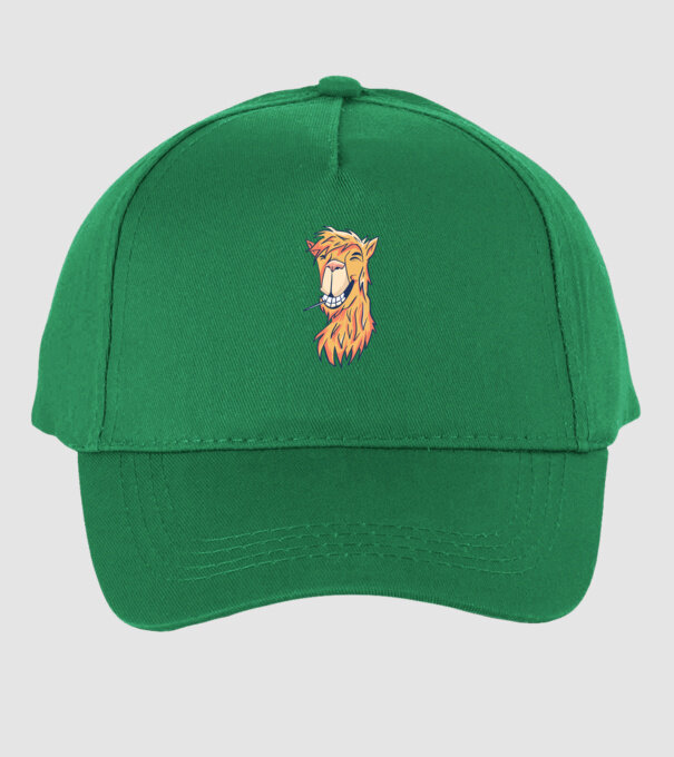 Cap de Lama model verde pe tricou