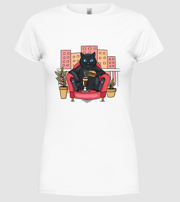 Pisică relaxându-se model alb pe tricou