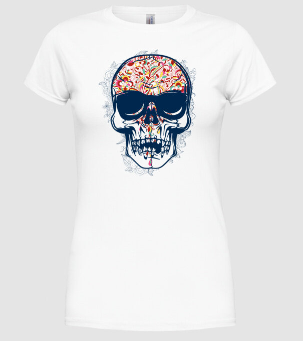 Craniu colorat model alb pe tricou