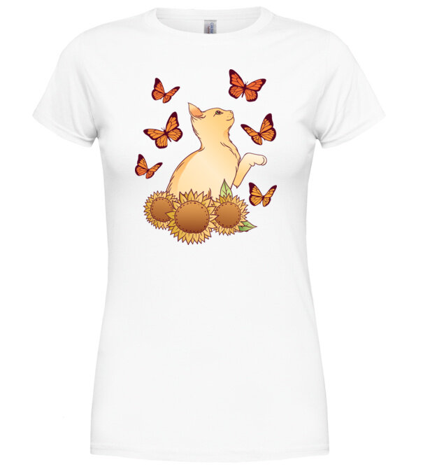  model  pe tricou