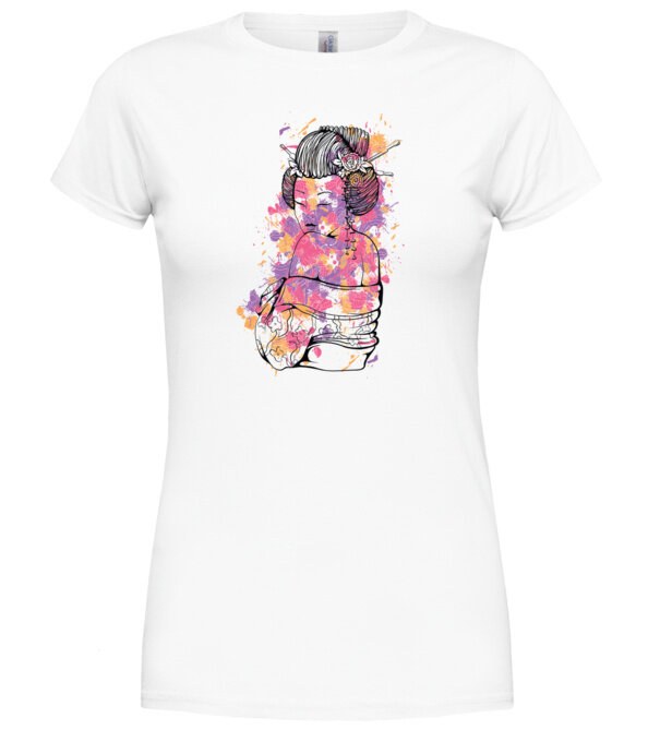  model  pe tricou