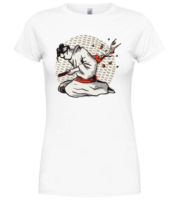  model  pe tricou