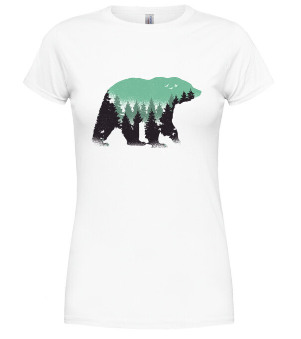  model  pe tricou