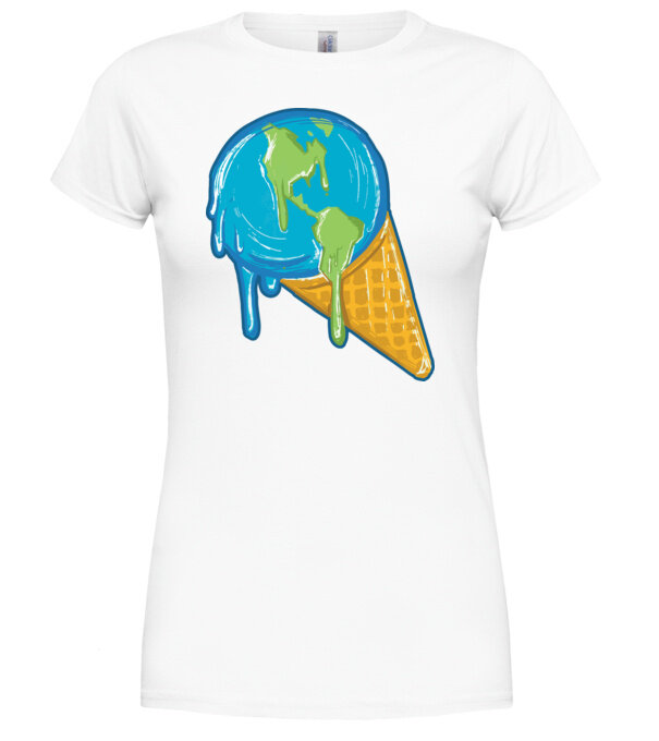  model  pe tricou