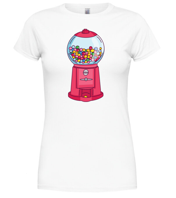  model  pe tricou