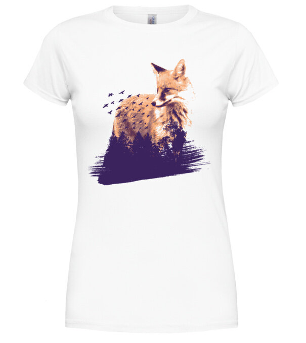  model  pe tricou