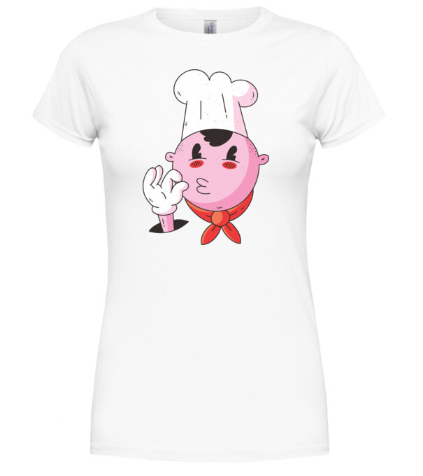  model  pe tricou