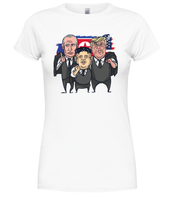  model  pe tricou