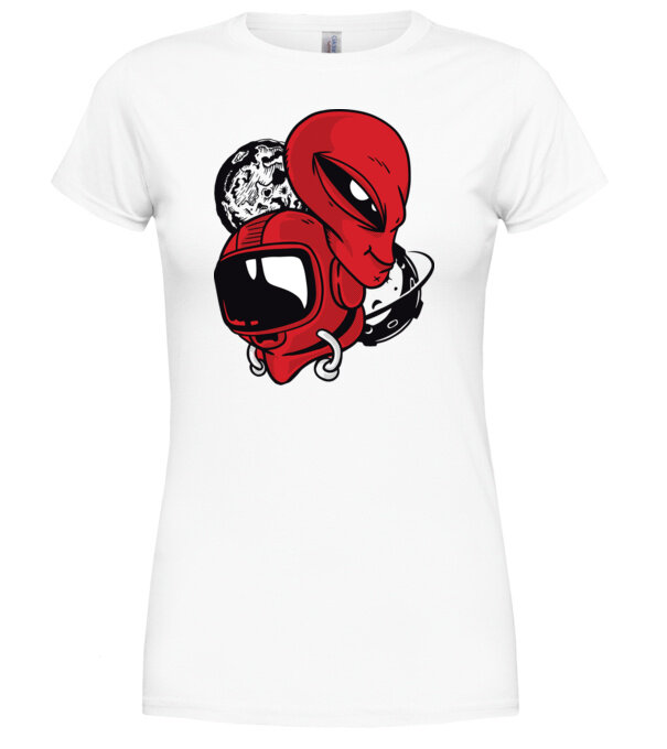  model  pe tricou