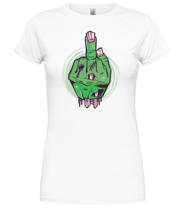  model  pe tricou
