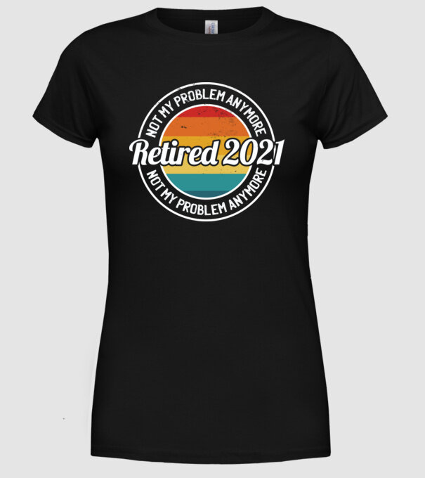 Pensionat 2021 model negru pe tricou