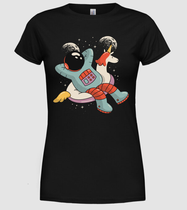 Odihnă Astronaut model negru pe tricou