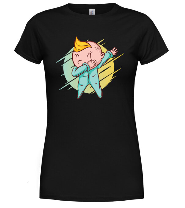 model  pe tricou