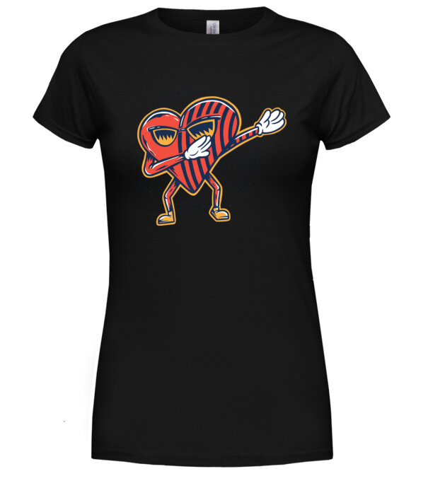 model  pe tricou