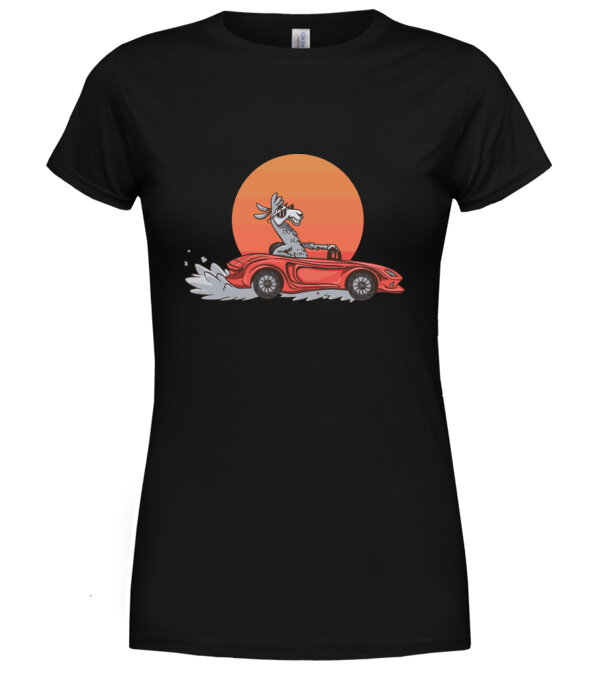  model  pe tricou