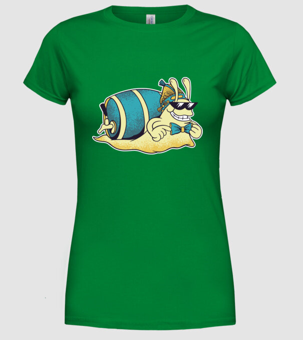 Melc model verde pe tricou
