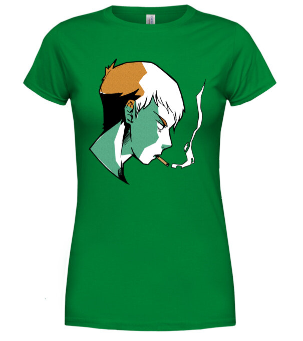  model  pe tricou