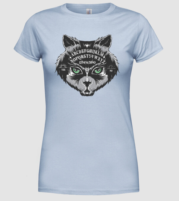cap pisică joc de aventură model albastru deschis pe tricou