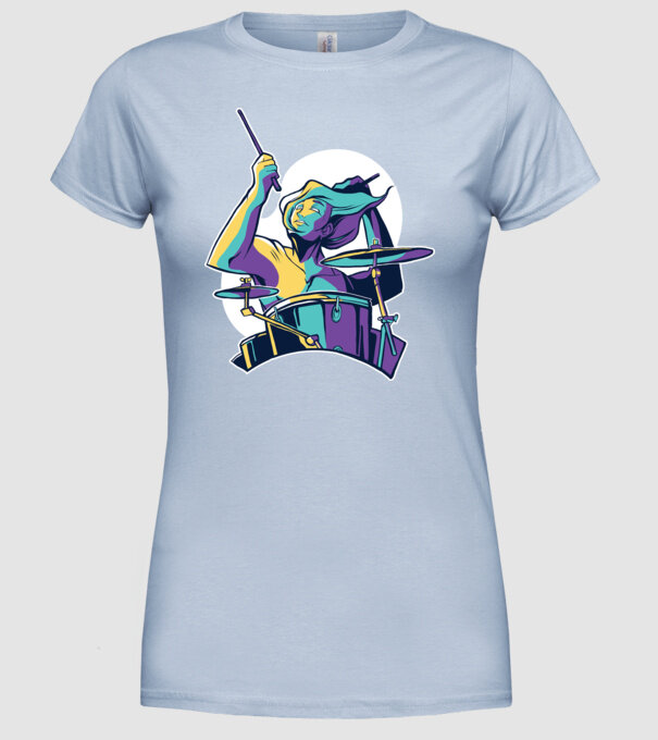 Baterist model albastru deschis pe tricou