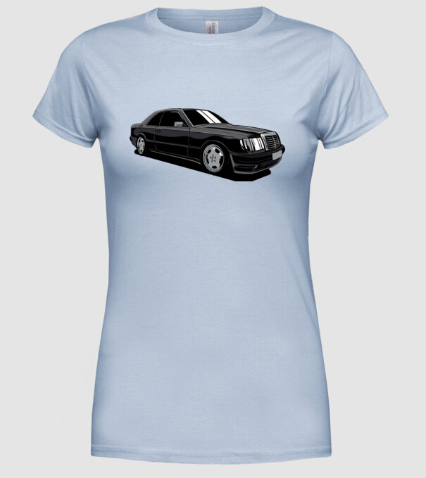 Mercedes model albastru deschis pe tricou