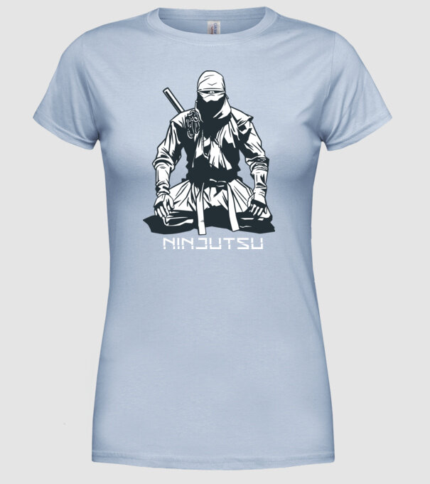 Ninja model albastru deschis pe tricou