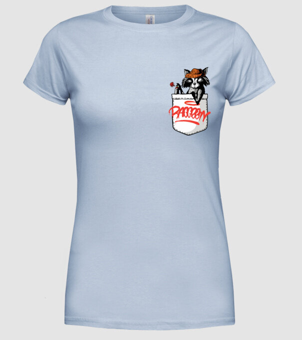 Raton de buzunar model albastru deschis pe tricou